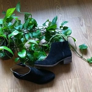 🤑OFFERS ONLY🙏 Lucky Brand Ankle Booties size 6.5